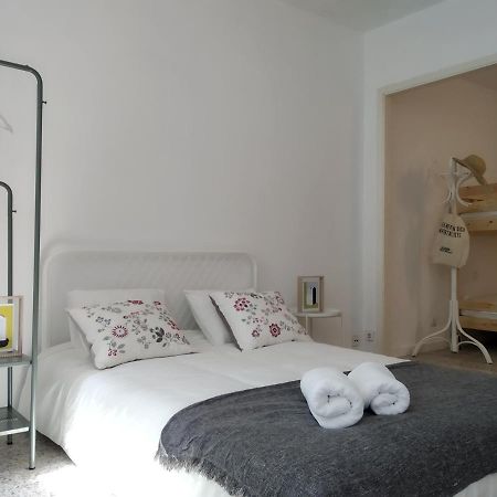 Apt Slow City Hostel Pontevedra Exterior photo